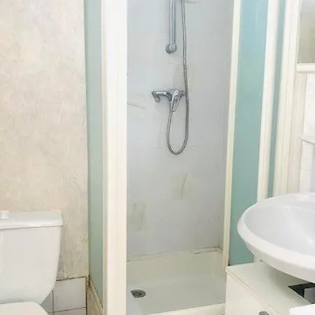 Apartment Cosy Avec Balcon, Parking Prive, Proche Thermes Et Centre Ville, A Amelie-les-bains - Fr-1-703-177 Amelie-les-Bains-Palalda